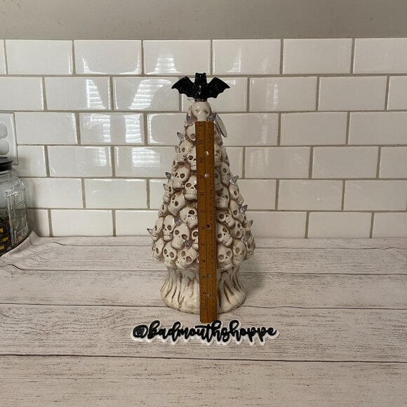 *NWT AtHome Ceramic Skull Skeleton Bat Ceramic Light Up Vintage Inspired Tree - Picture 7 of 9
